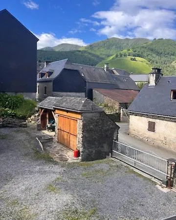 Vakantiehuis Maison De A La Montagne *